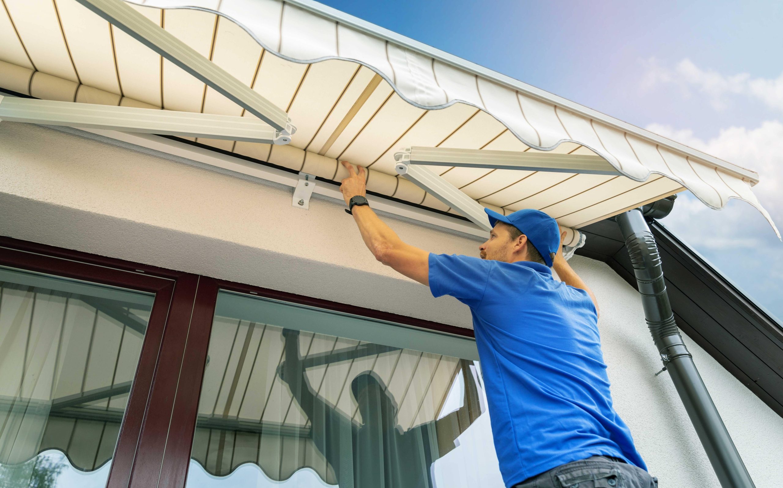Tampa local awning installers