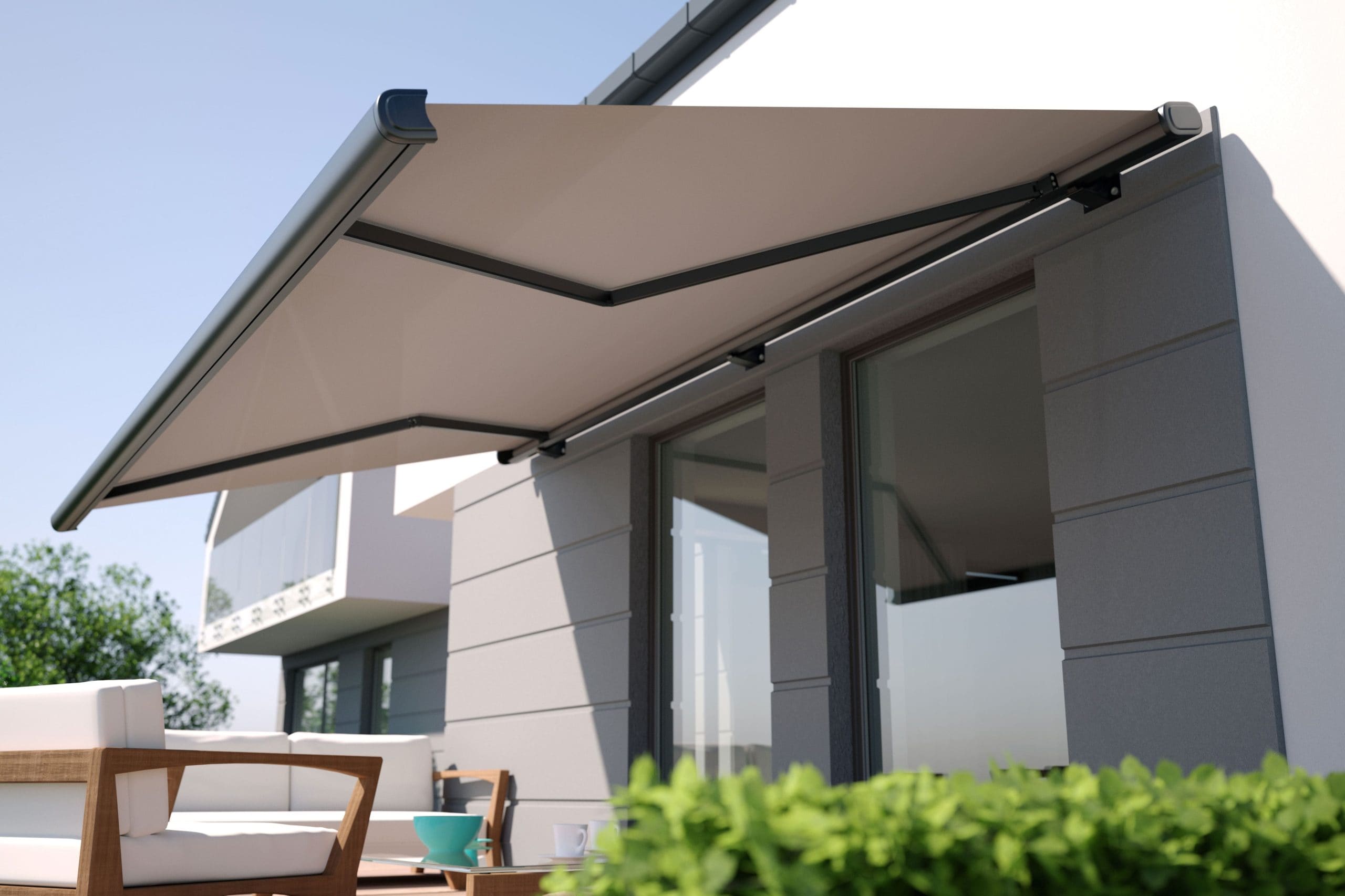 Residential awning installation in Tampa